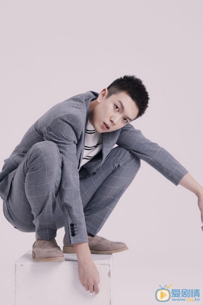 安戈個人資料簡介 安戈早年經歷 安戈寫真