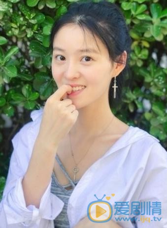 深海利劍黃小夏是誰扮演的?深海利劍黃小夏扮演者王佳宇個人資料、寫真及生活照欣賞