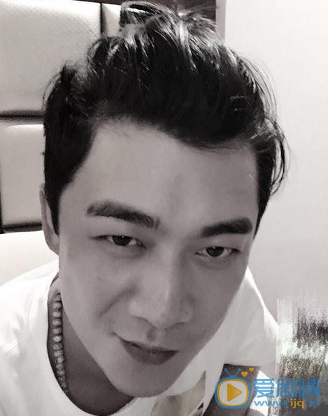 雙刺鄧文山是誰扮演的？鄧文山扮演者曹征個人資料、寫真及生活照欣賞