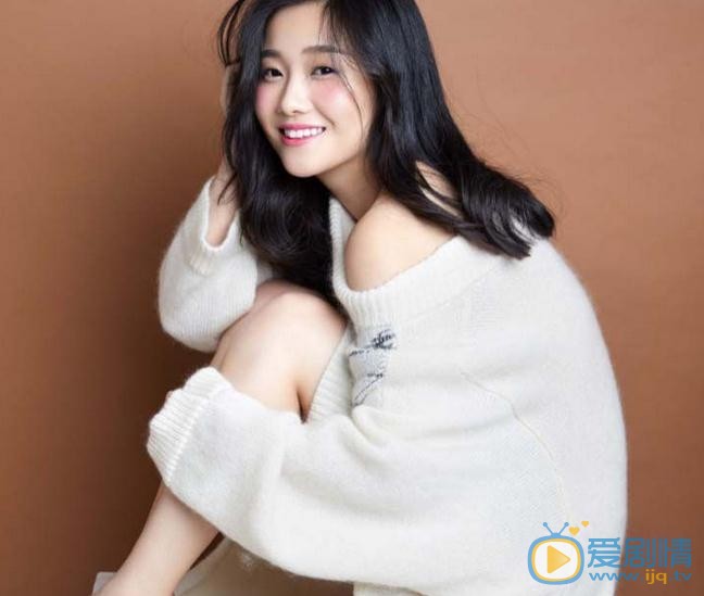 顫抖吧阿部唐青韻是誰扮演的？顫抖吧阿部唐青韻扮演者陳晨個人資料、寫真及生活照欣賞