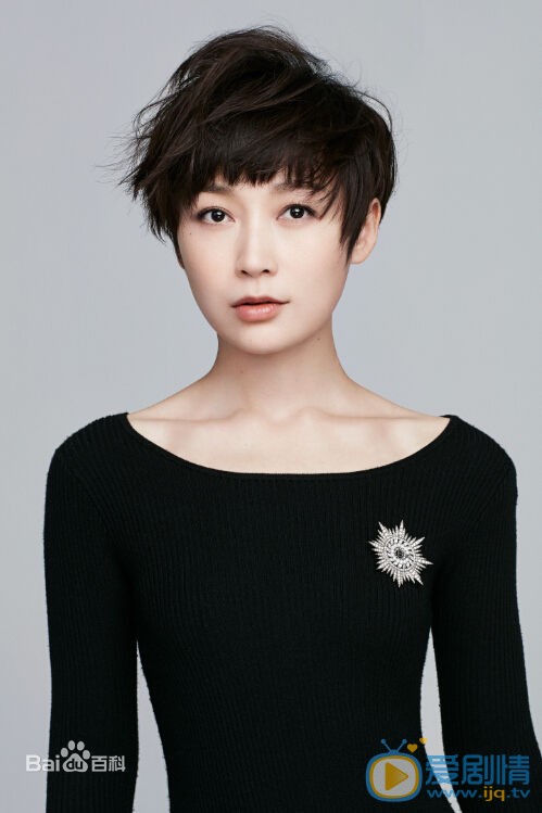 複合大師賀周一扮演者代樂樂寫真生活照欣賞