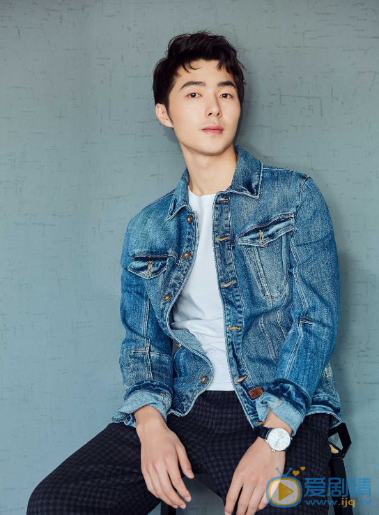 方文強個人資料簡介 方文強演藝經歷 方文強帥氣寫真