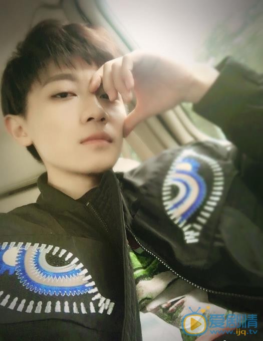 如果愛李子銘是誰扮演的?如果愛李子銘扮演著侯雪龍個人資料、寫真生活照