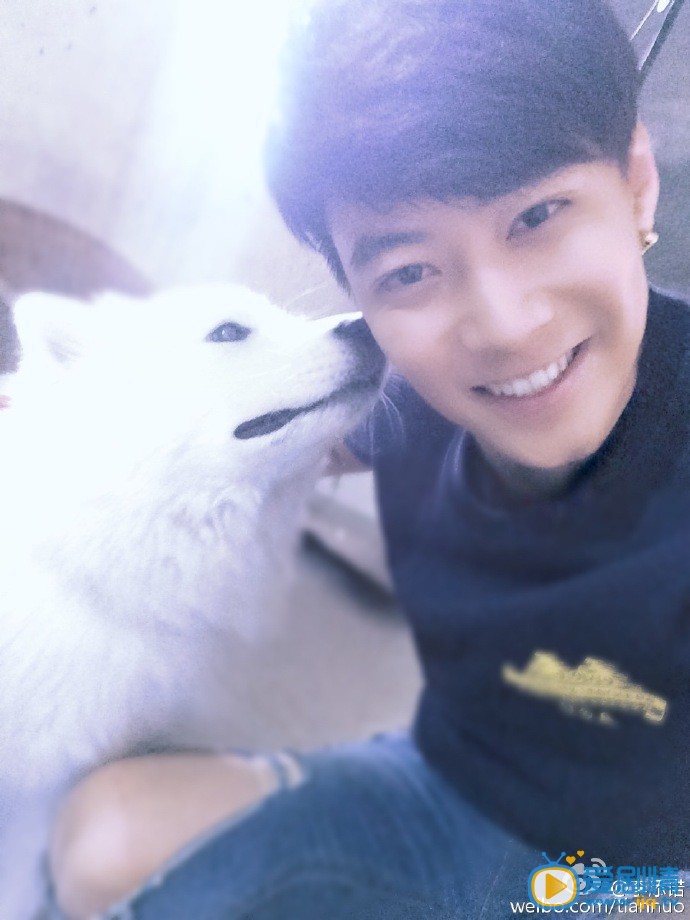 五鼠鬧東京晏飛的真實面目是什麼樣的 晏飛是誰扮演的 晏飛個人資料