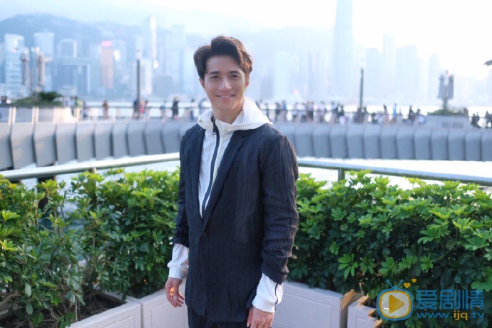 黃庭鋒個人資料簡介 黃庭鋒個人經歷 黃庭鋒寫真圖片