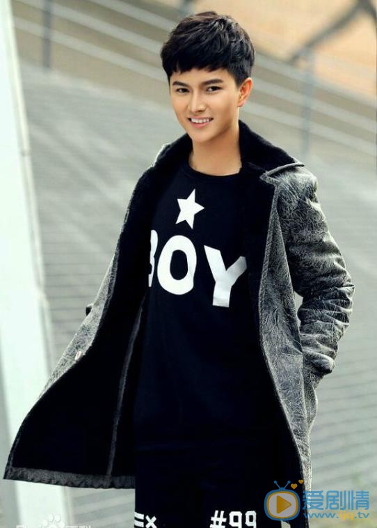 九州海上牧雲記碩風蘇赫扮演者陳炳強個人資料、寫真生活照