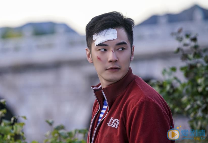 我們的四十年馮都的攢出電視了嗎？馮都有沒有造出電視機？