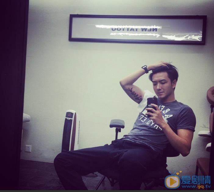 急診科醫生海洋扮演者啟傑個人資料、寫真生活照