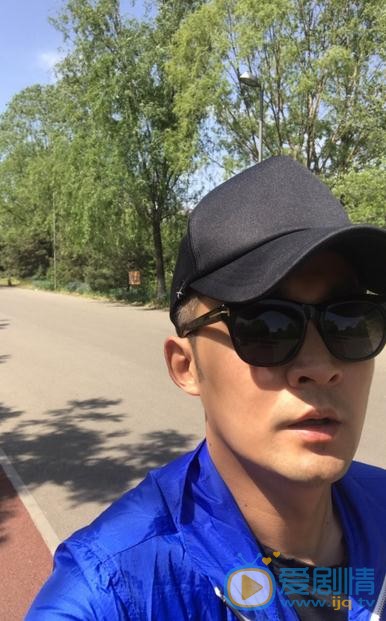 江河水沈亦威是誰演的？江河水沈亦威扮演者張粟個人資料、寫真及生活照欣賞