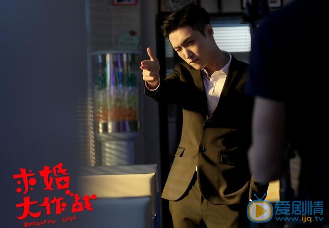 中國版《求婚大作戰》將播 張藝興西裝照變身憂鬱小王子