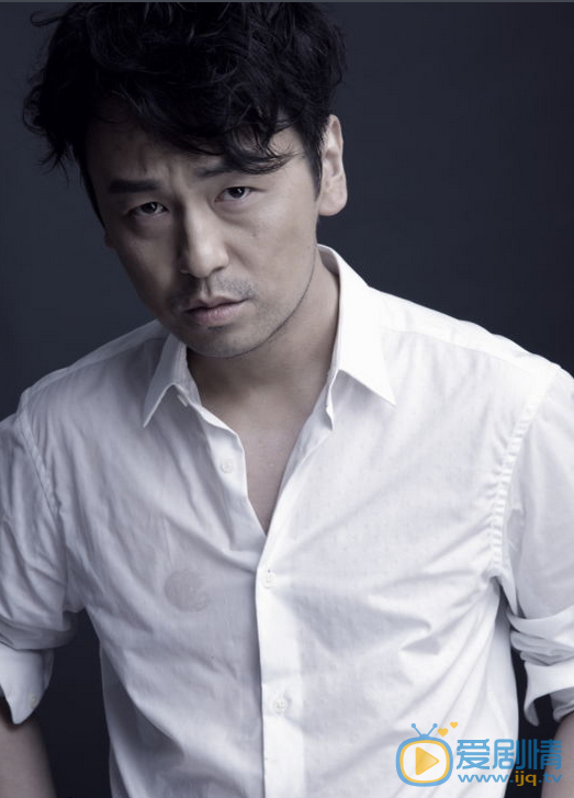 我的前半生陳俊生是誰演的？陳俊生扮演者雷佳音個人資料及生活寫真照欣賞