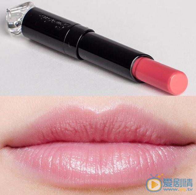 歡樂頌2曲筱綃用的粉餅和口紅是什麼牌子？多少錢？