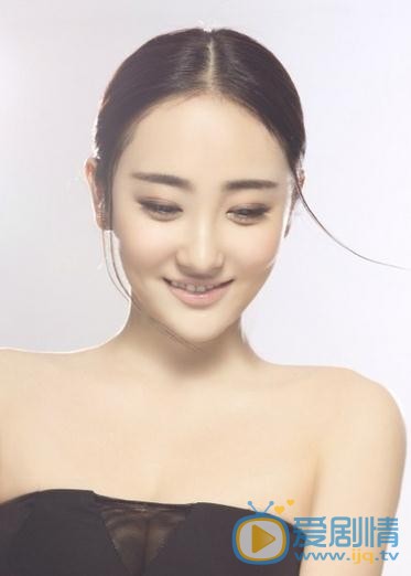 雞毛飛上天楊雪是誰扮演的？楊雪扮演者高姝瑤個人資料、照片欣賞