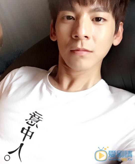 小女花不棄東方拓是誰演的？東方拓扮演者林柏宏個人資料、寫真及生活照欣賞