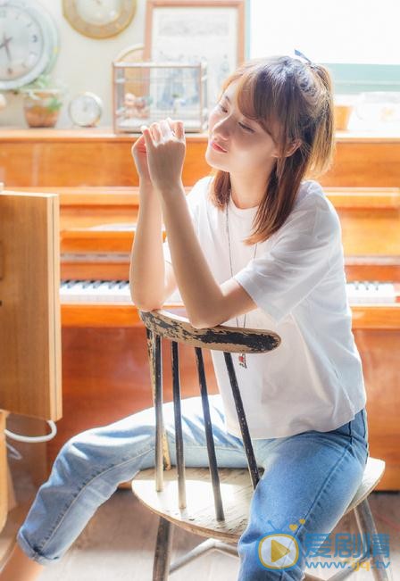 楚喬傳錦燭是誰扮演的？楚喬傳錦燭扮演者曹曦月個人資料寫真及生活照欣賞