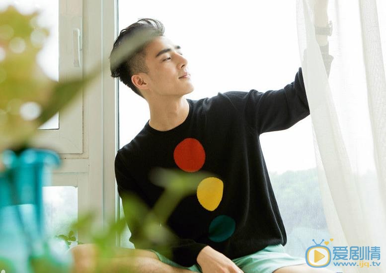 甜蜜暴擊孫澔是誰扮演的?甜蜜暴擊孫澔扮演者裴子添個人資料、寫真生活照欣賞