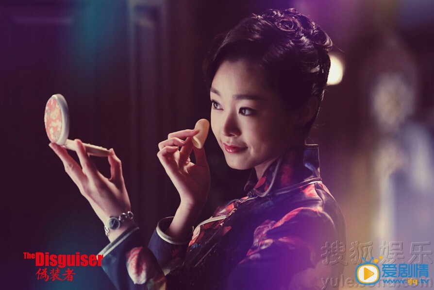 電視劇偽裝者於曼麗的真實身份是什麼？電視劇偽裝者胡歌的女搭檔本來的身份是什麼？