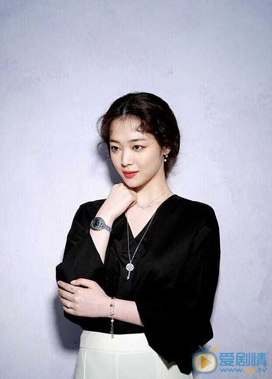 崔雪莉個人資料簡介 崔雪莉寫真