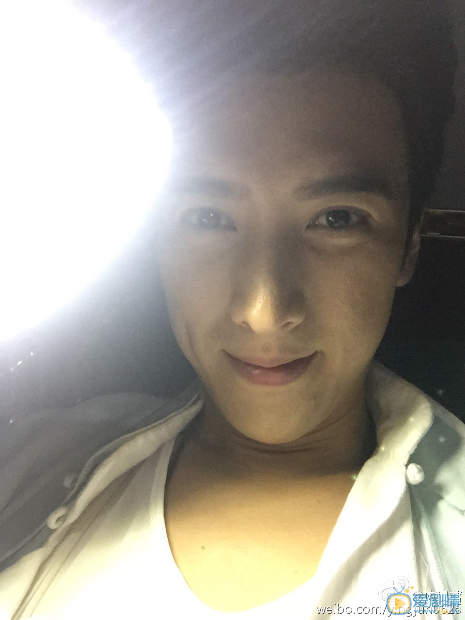 老九門齊鐵嘴扮演者應昊茗生活照欣賞