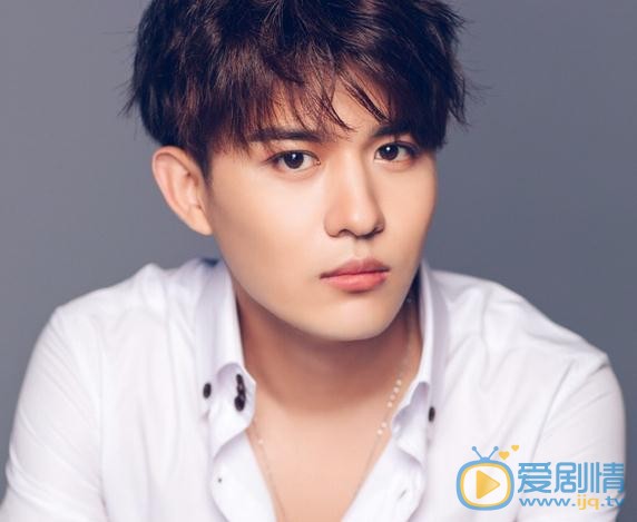 將夜謝承運是誰演的？謝承運扮演者蒙恩個人資料、寫真及生活照欣賞