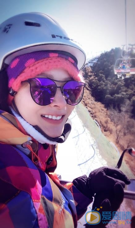 甜蜜暴擊程亞楠是誰扮演的?甜蜜暴擊程亞楠扮演者李萌萌個人資料、海量生活照