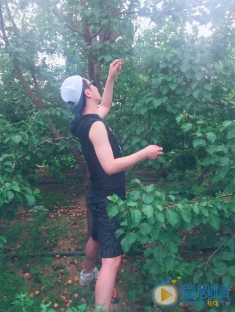 平凡歲月李三寶是誰演的?平凡歲月李三寶扮演者趙一維個人資料、寫真及生活照欣賞