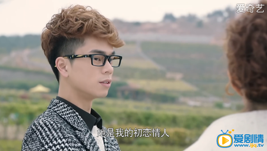 我是你的百搭二娘的初戀情人是誰?二娘為什麼總是神神秘秘?