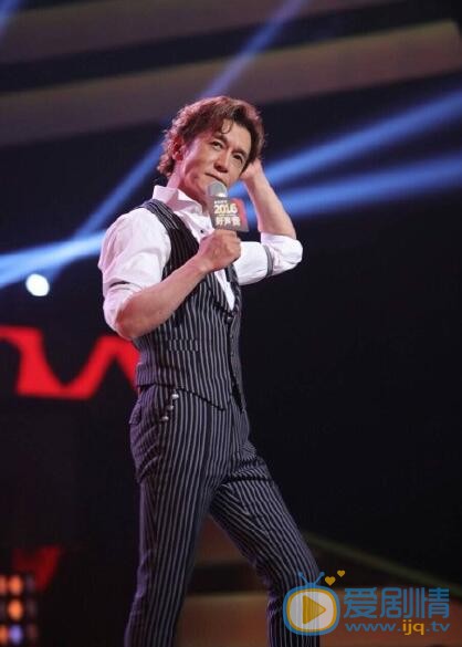 李詠主持《中國新歌聲》 李詠個人資料簡介