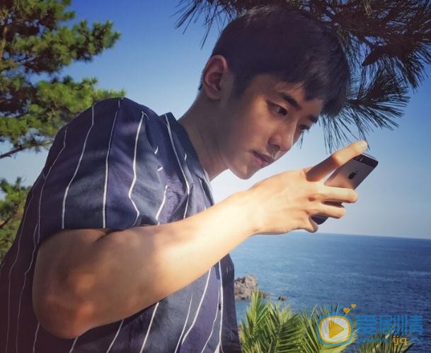 流星花園馮美作是誰演的?馮美作扮演者梁靖康個人資料、寫真及生活照欣賞