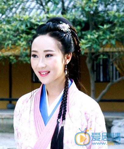 劉芷汐個人資料簡介 劉芷汐《半為蒼生半美人》劇照