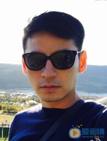 親愛的她們景灝是誰演的？景灝扮演者錢泳辰個人資料、寫真及生活照欣賞