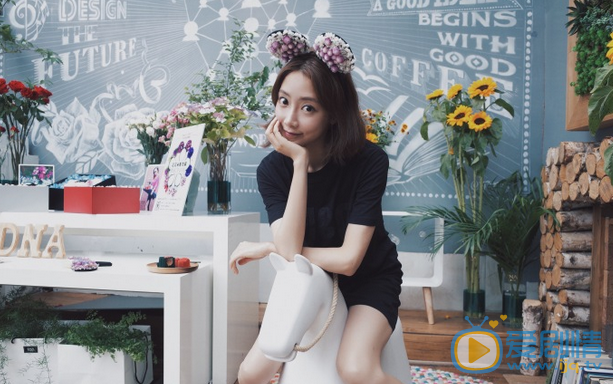 放棄我抓緊我方雅倫是誰演的？王萌黎個人資料簡介