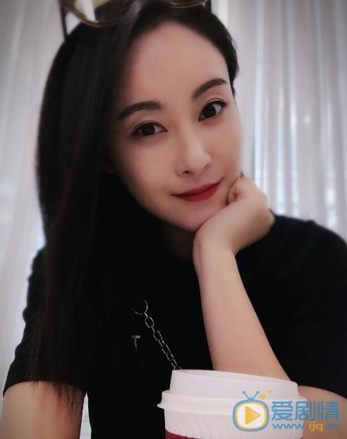 我的青春遇見你葛青是誰演的？葛青扮演者王泇淇個人資料、寫真及生活照欣賞