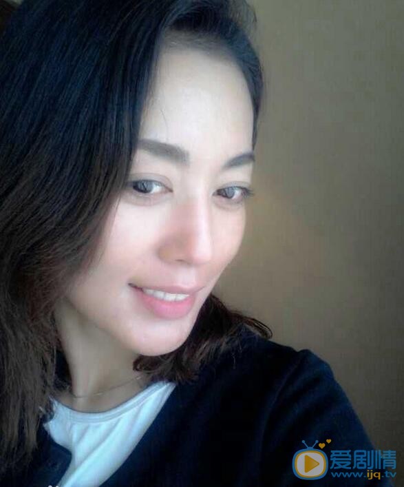  人間至味是清歡秦臻是誰演的？秦臻扮演者祝雨辛個人資料及生活寫真照欣賞