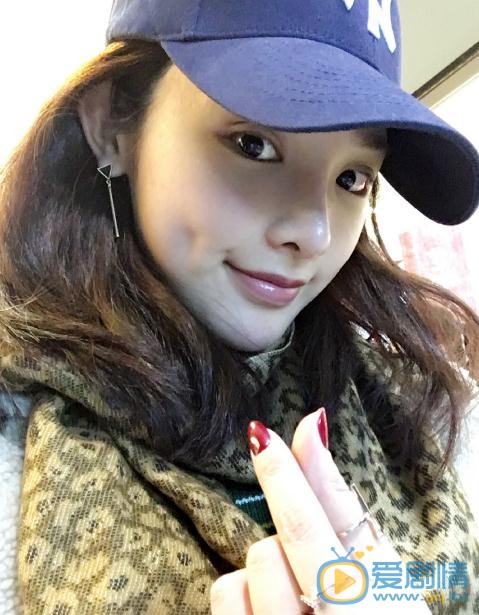 巴清傳巴七芙是誰？巴七芙扮演者彭小苒個人資料、寫真及生活照欣賞