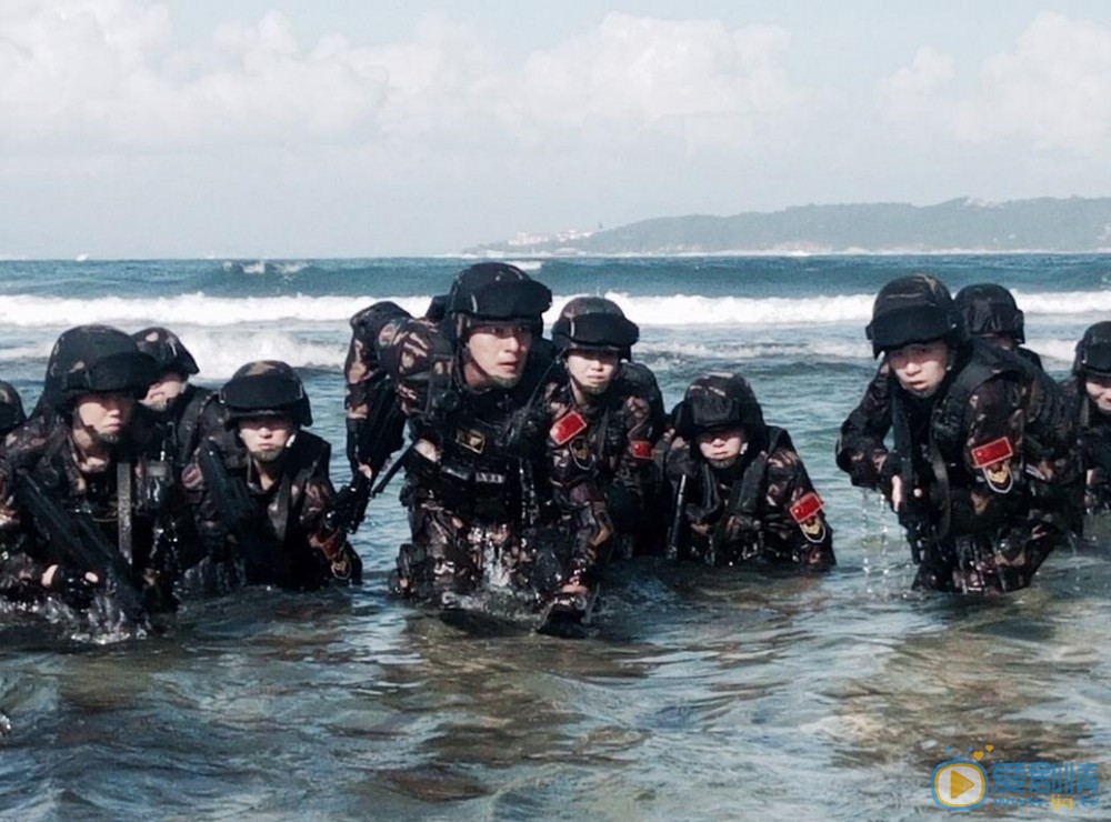 女兵突擊劇情介紹