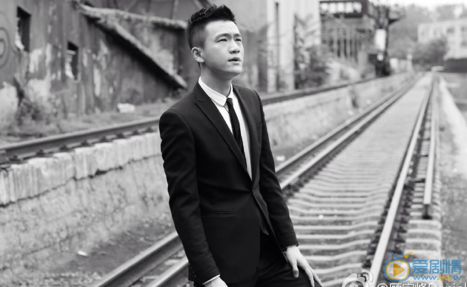 顧宇峰個人資料簡介 顧宇峰家庭背景 顧宇峰圖片