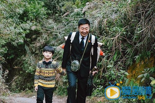 小鎮大法官劇照