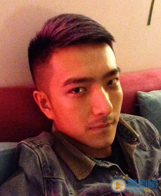 急診科醫生海洋扮演者啟傑個人資料、寫真生活照