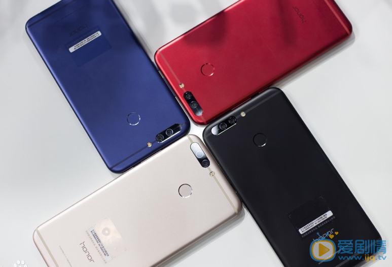  歡樂頌2包奕凡用的手機什麼牌子？小包裝總同款手機介紹