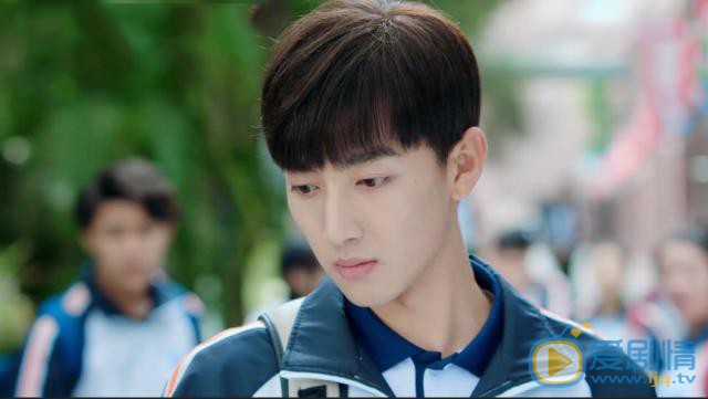 滿滿喜歡你左岸是由誰飾演的？他的結局怎么樣？