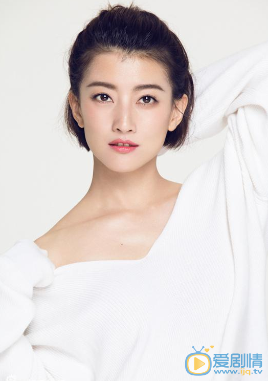 繁星四月小菲是誰演的？小菲扮演者衛萊個人資料生活寫真照欣賞