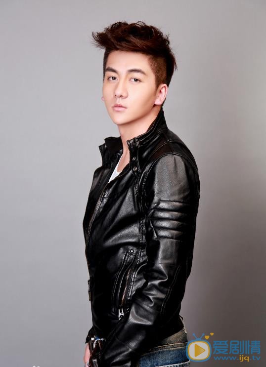 愛國者侯嘯天是誰扮演的？愛國者侯嘯天扮演著康磊個人資料、寫真生活照