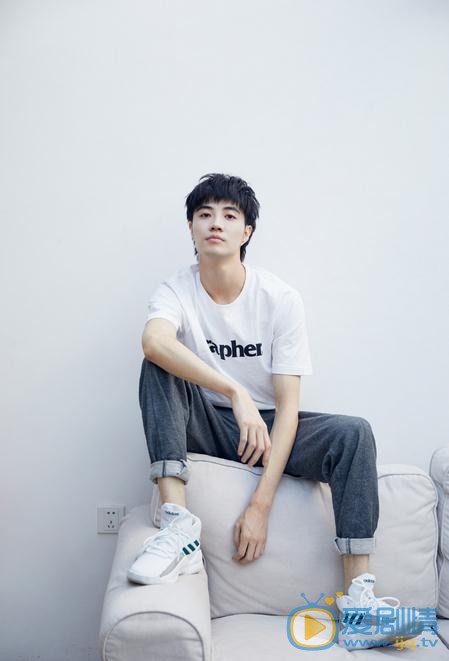 許樂驍個人資料簡介 許樂驍寫真