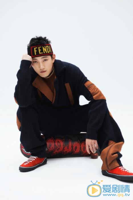 火王之破曉之戰太子是誰演的？太子扮演者范世錡個人資料、寫真及生活照欣賞