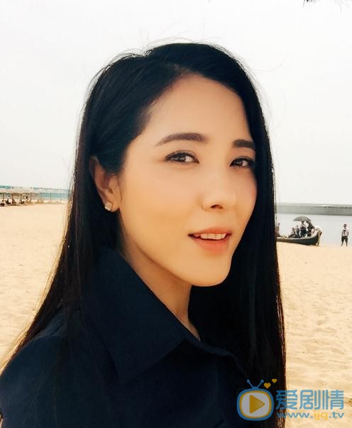 兒科醫生葉梅是誰演的?兒科醫生葉梅扮演者曾黎個人資料、寫真及生活照欣賞