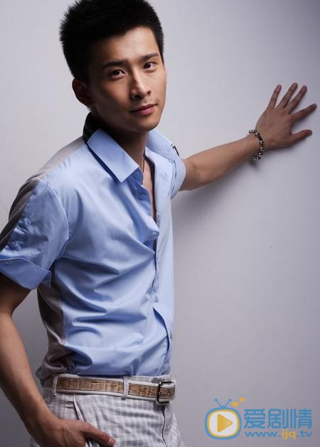 鄧安奇個人資料簡介 鄧安奇寫真