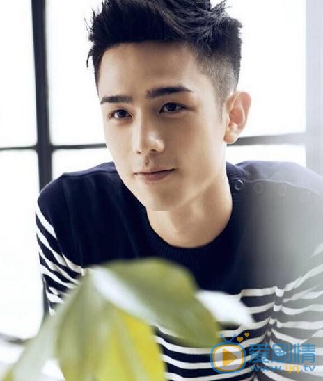 利晴天個人資料簡介 利晴天寫真