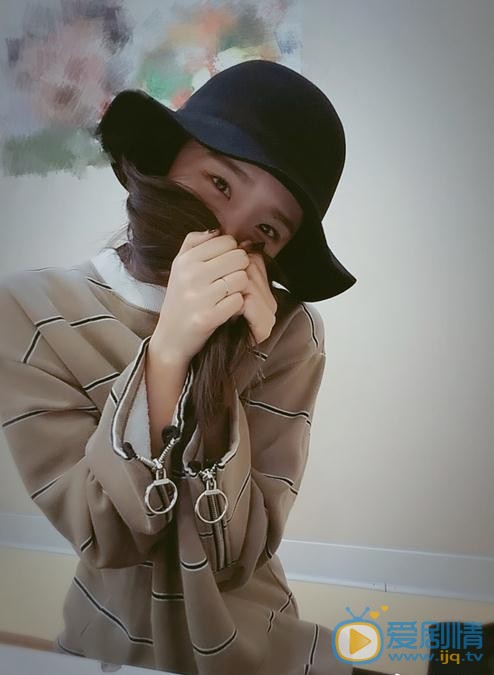 我才不會被女孩子欺負呢任小芹是誰演的？任小芹扮演者盧洋洋個人資料、寫真及生活照欣賞