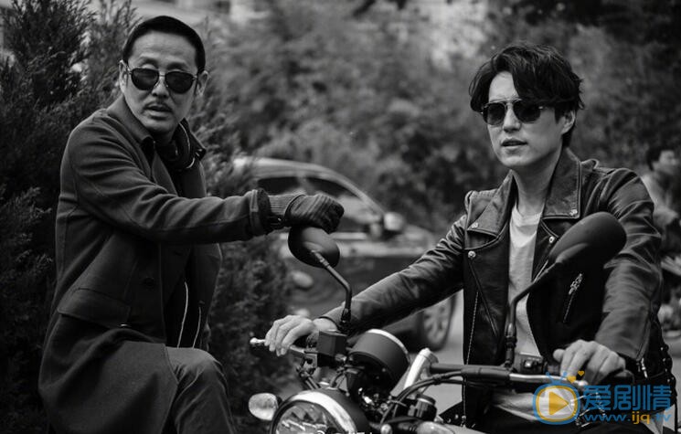 我的前半生曝光雙男神黑白機車大片   靳東陳道明霸氣十足盡顯成熟魅力